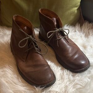 Born Men's Brown Leather Chukka Boots